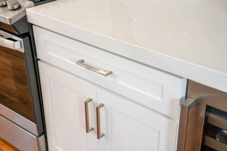 white-kitchen-cabinets-fresno-768x512
